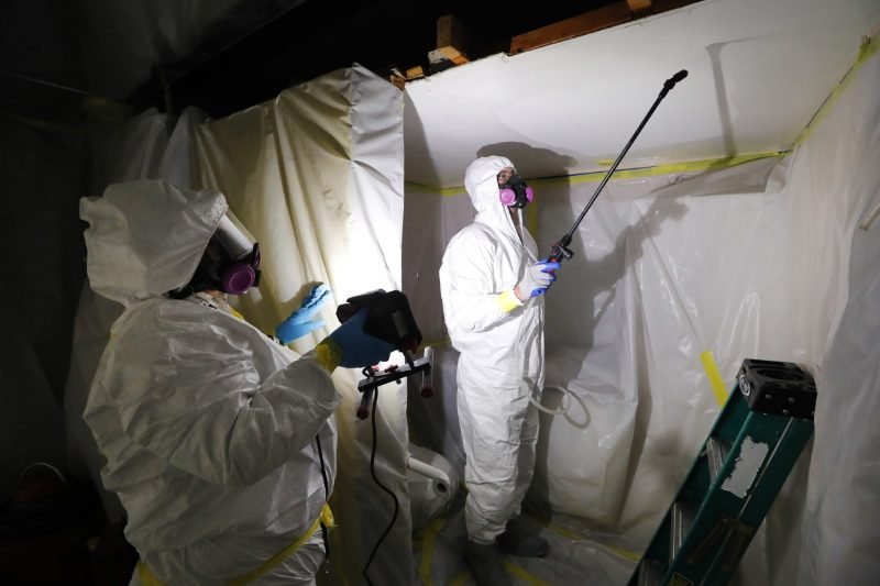 Asbestos project in Niagara